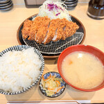 用戶對於とんかつ檍 羽田イノベーションシティ店的評論圖