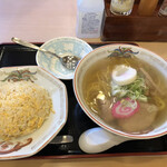 用户对于らーめん きちりん 本店的评论图