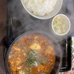 User's review image for カルビ丼とスン豆腐専門店 韓丼 新堀川本店