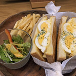 用戶對於淡路坂珈琲 お茶の水店的評論圖