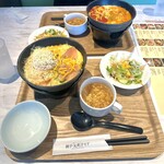 用戶對於神戸元町ドリア 阪急32番街店的評論圖
