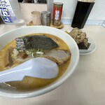 用户对于らーめん五丈原 本店的评论图