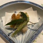 用戶對於味美的評論圖