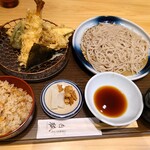 用戶對於天然大海老天丼 自家製おうどん 白狐的評論圖