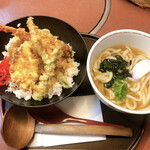用户对于手打ちうどん 居食屋 凡愚的评论图