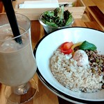 用戶對於CAFE TANTON的評論圖