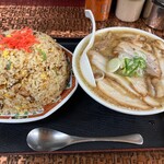 用戶對於こく一番 ラーメン みどりや的評論圖