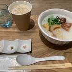 用户对于富小路粥店的评论图