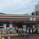 用户对于セブンイレブン 調布飛田給駅北口店的评论图