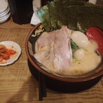 用户对于横濱家系ラーメン 神山 松屋町店的评论图