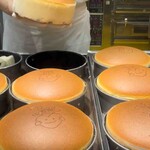 用戶對於焼きたてチーズケーキ りくろーおじさんの店 JR新大阪駅中央口店的評論圖