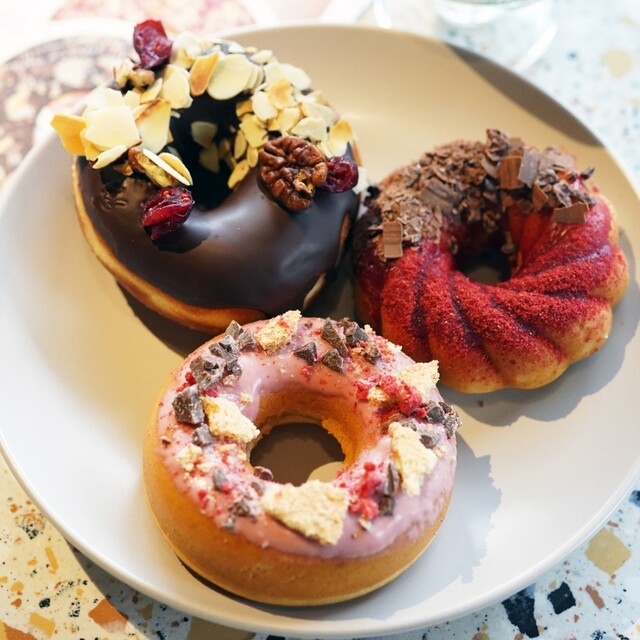 用户对于NAYAMACHI DONUTS 君に、あげる的评论高清图
