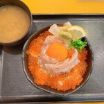 用户对于漁港直送 漁師小屋 錦市場店的评论图