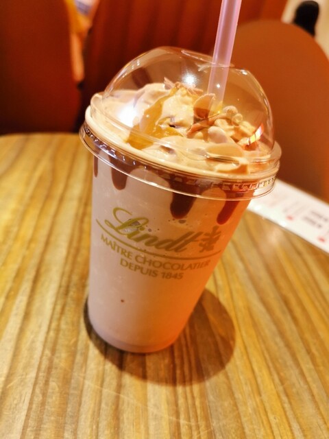 User's recommendation image for リンツ ショコラ ブティック＆カフェ 吉祥寺店