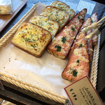 用户对于ルパンベーカーズ 新千本店的评论图