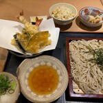 用户对于京乃四季的评论图