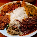 用戶對於馬来風光美食的評論圖