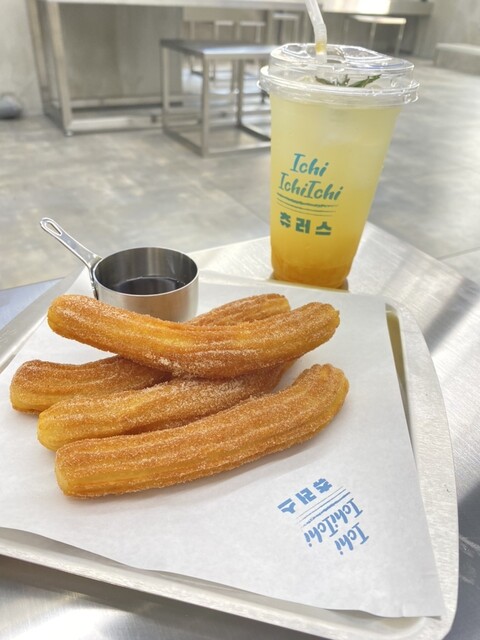 User's recommendation image for 111 CHURROS