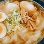 用户对于ワンタンメンの満月 三鷹店的评论图