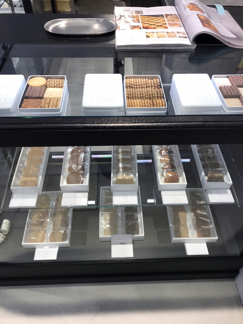 用户对于シヅカ洋菓子店 自然菓子研究所 銀座5丁目店的评论高清图
