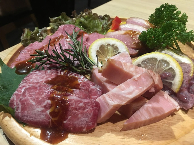 用戶對於和牛肉寿司としゃぶしゃぶ 個室居酒屋 遊山 新宿店的評論高清圖