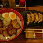 用户对于らーめん千の風 四条河原町店的评论图