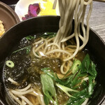 用戶對於八助的評論圖