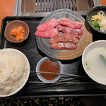 用户对于焼肉家 KAZU 神楽坂的评论图