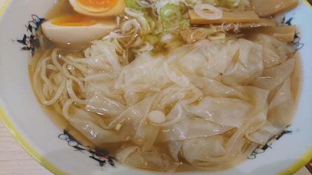 用户对于ワンタンメンの満月 三鷹店的评论图