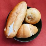 用户对于MILK IN BREAD的评论图