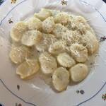 用戶對於エミリア的評論圖