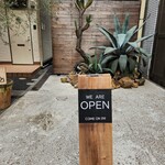 用戶對於ROZI coffee的評論圖
