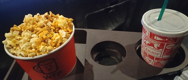 用户对于TOHOシネマズ コンセッション 日比谷的评论高清图