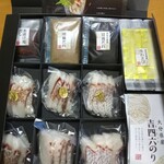 用戶對於アキラ水産的評論圖