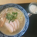 用戶對於咸亨酒店的評論圖