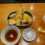 用户对于まことや的评论图