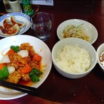 用戶對於鴻龍的評論圖