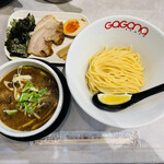 User's review image for ガガナラーメン 極