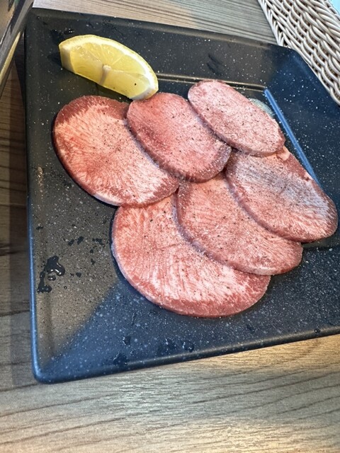 用户对于焼肉 円満的评论高清图