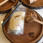 User's review image for バナナジュース専門店 バナナ×バナナ 西早稲田本店