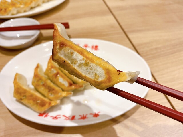 用户对于東京餃子楼 新宿南口店的评论高清图