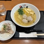 用戶對於らぁ麺 鶏だし屋的評論圖