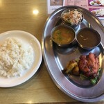 用户对于サンサール 新宿店的评论图