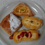 用户对于18 BAKERY的评论图