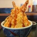 用户对于レストランひまわり イーストモール店的评论图