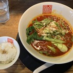 用戶對於四川辣麺 西中島店的評論圖