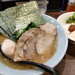 用戶對於横浜家系らーめん侍 渋谷本店的評論圖
