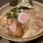 用户对于中華そば かみなり雲呑的评论图