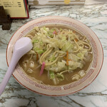 用戶對於金龍食堂的評論圖
