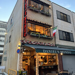 User's review image for Daniel's Mondo